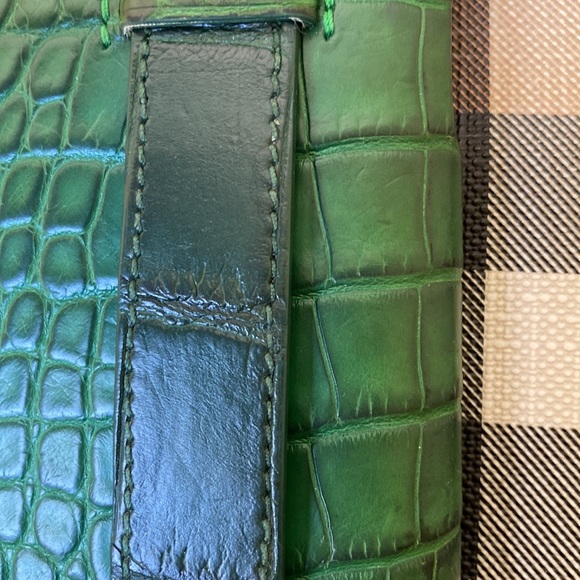 iPhone 14 Plus case yellow shiny alligator - Maison Jean Rousseau